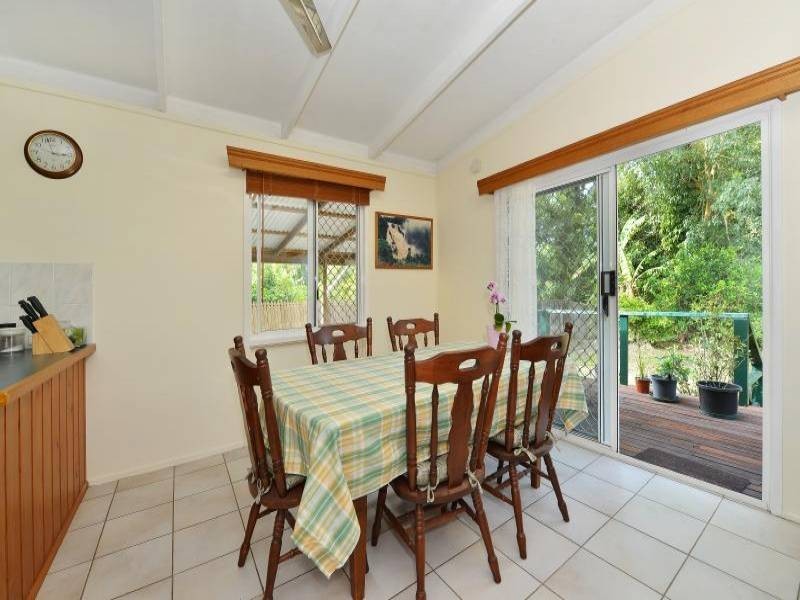 13 Merrybrook Street, Freshwater QLD 4870