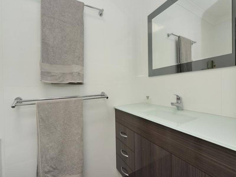 17 Longden Street, Brinsmead QLD 4870