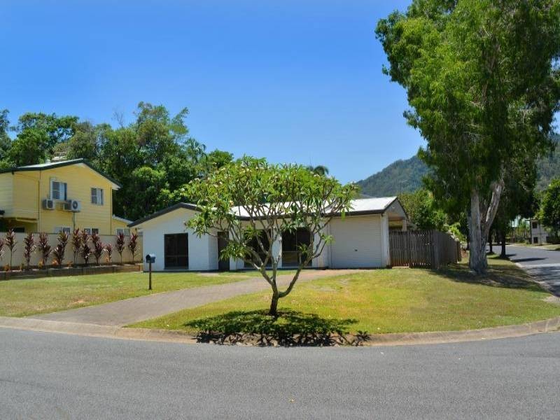 17 Longden Street, Brinsmead QLD 4870