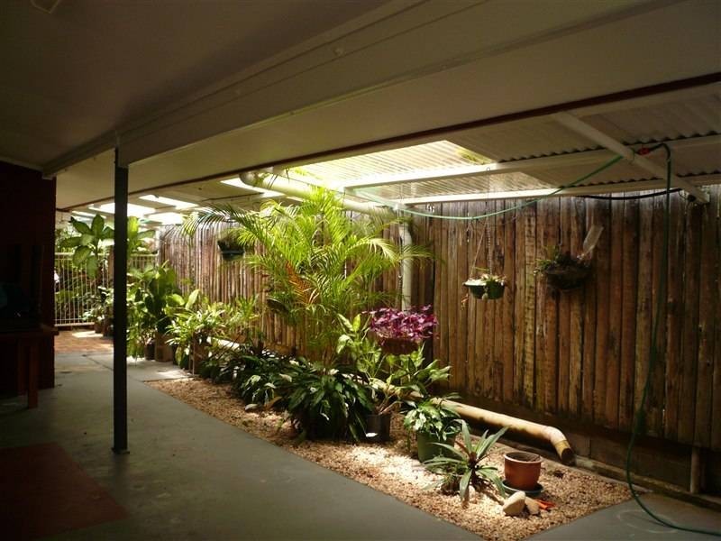 24 Sommerville Crescent, Whitfield QLD 4870