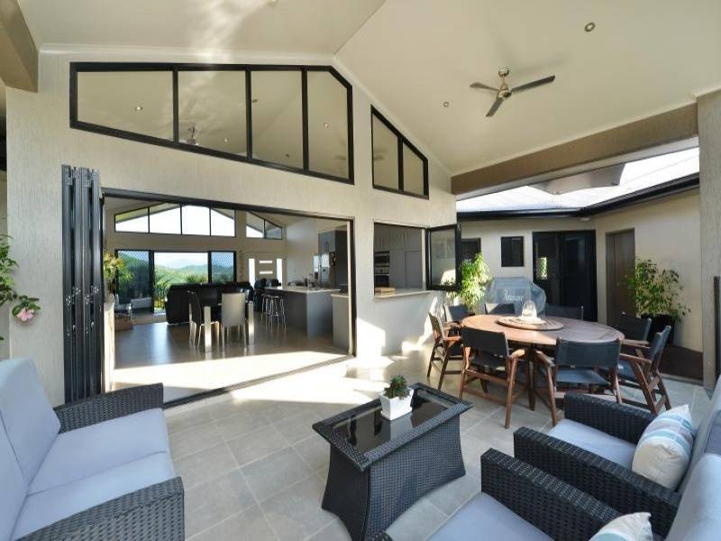 48 Pepperwood Street, Redlynch QLD 4870