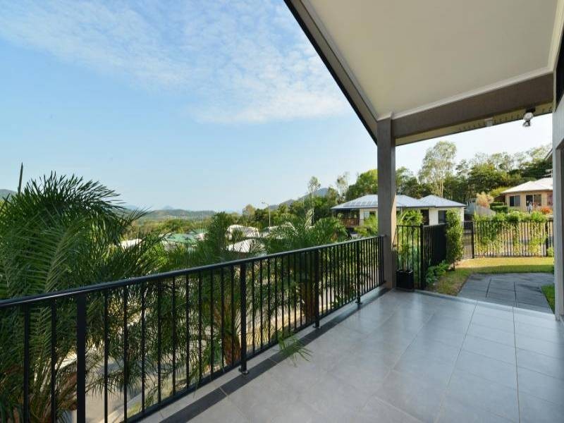 48 Pepperwood Street, Redlynch QLD 4870