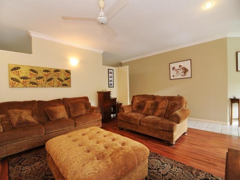 7 Rogers Close, Whitfield QLD 4870