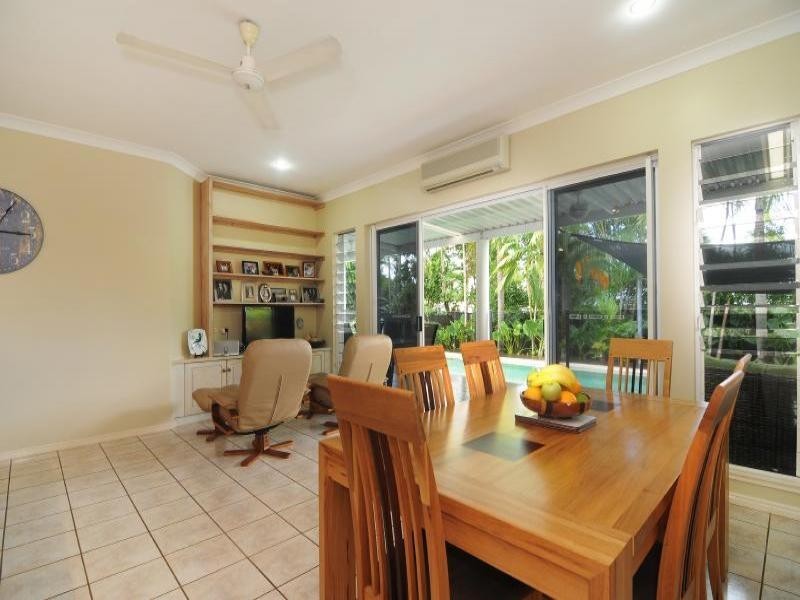 7 Rogers Close, Whitfield QLD 4870