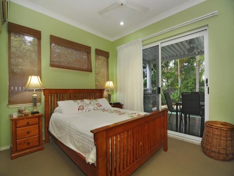 7 Rogers Close, Whitfield QLD 4870