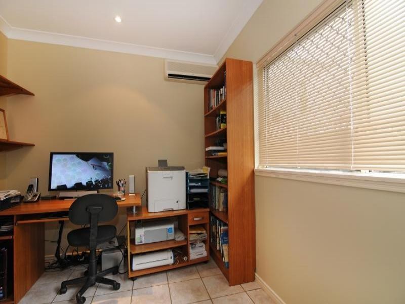 7 Rogers Close, Whitfield QLD 4870