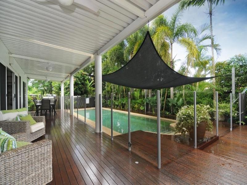 7 Rogers Close, Whitfield QLD 4870