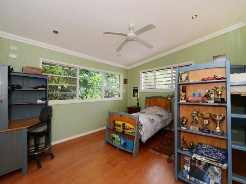 10 Beaman Close, Aeroglen QLD 4870