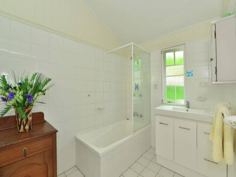 10 Beaman Close, Aeroglen QLD 4870
