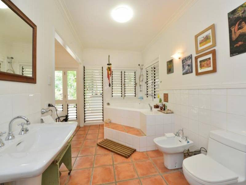 10 Beaman Close, Aeroglen QLD 4870