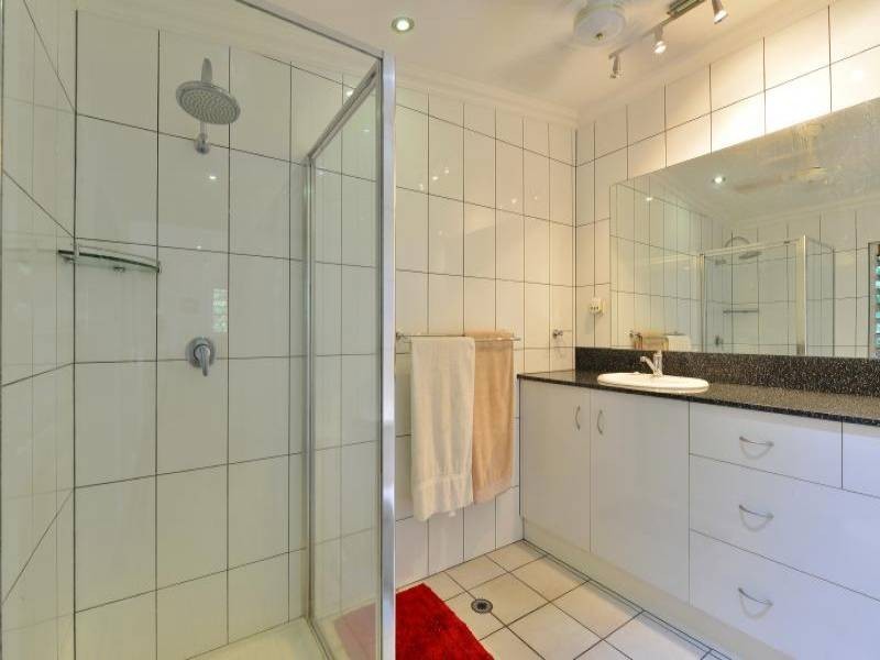 10 Beaman Close, Aeroglen QLD 4870