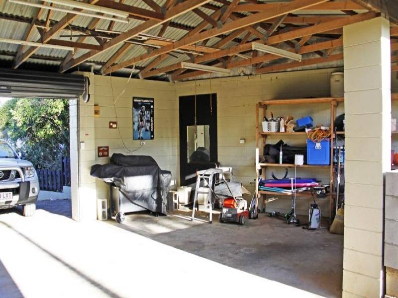 6 Fitzallan Close, Kanimbla QLD 4870