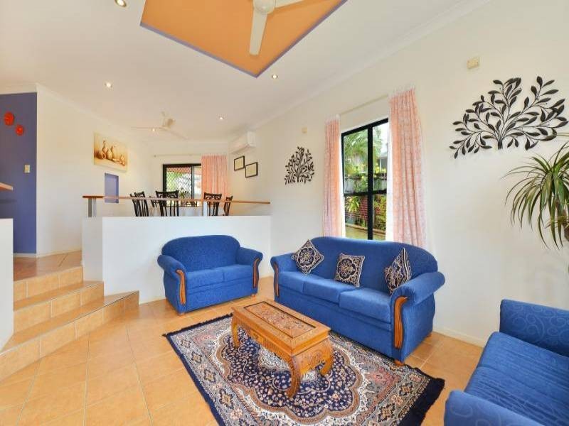 40 Pepperwood Street, Redlynch QLD 4870