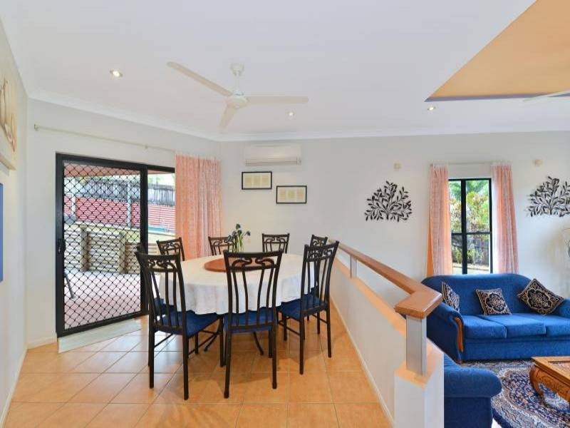 40 Pepperwood Street, Redlynch QLD 4870