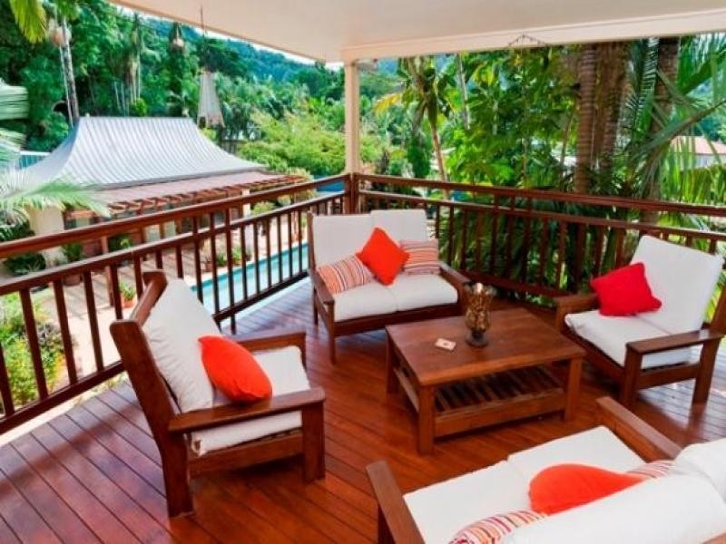 141 Hillview Crescent, Whitfield QLD 4870