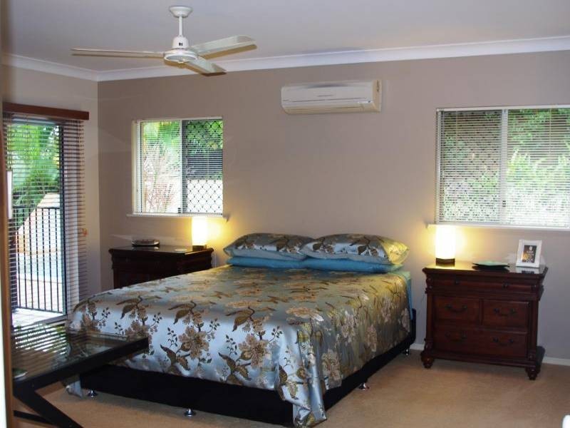 10 Playford Close, Brinsmead QLD 4870