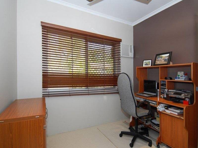 19 Boden St, Edge Hill QLD 4870