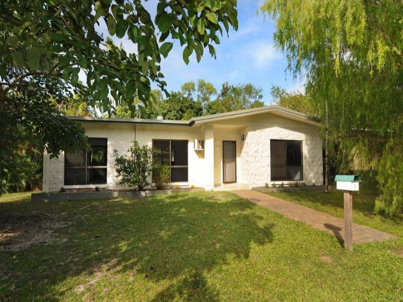 1 Prescott Street, Whitfield QLD 4870