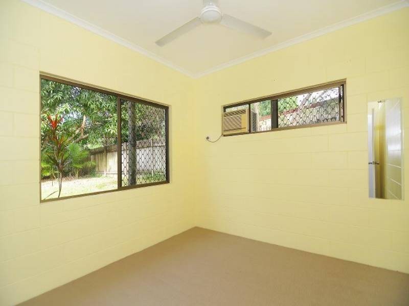 1 Prescott Street, Whitfield QLD 4870