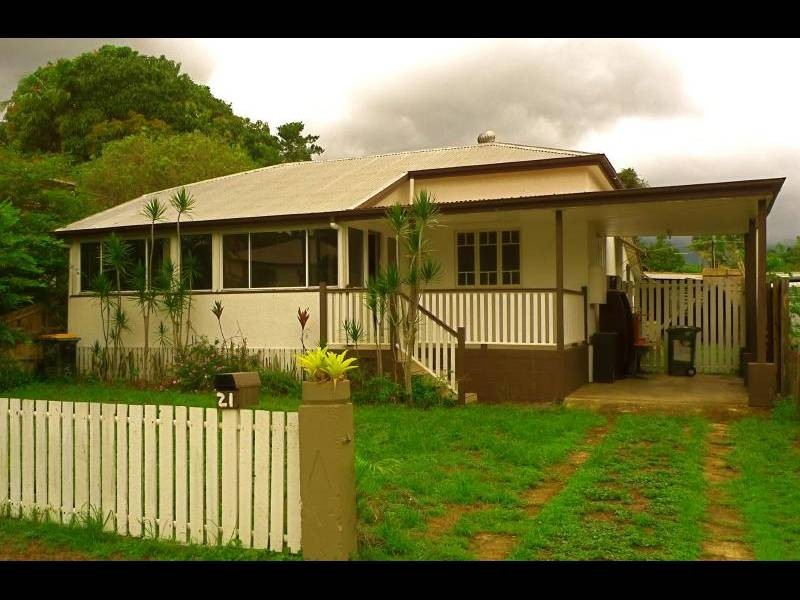 21 Hill Street, Manunda QLD 4870