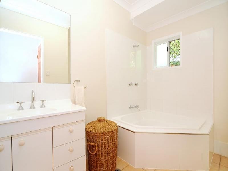 1/42 Mason Street, Stratford QLD 4870