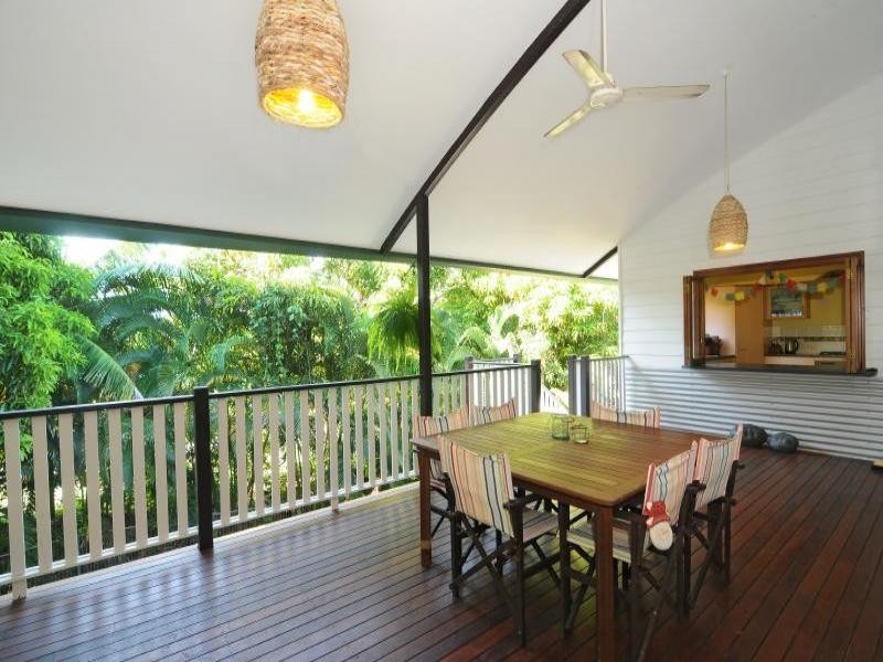 6 Fitch Court, Stratford QLD 4870