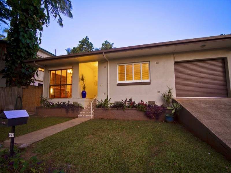 277 Kamerunga Rd, Freshwater QLD 4870