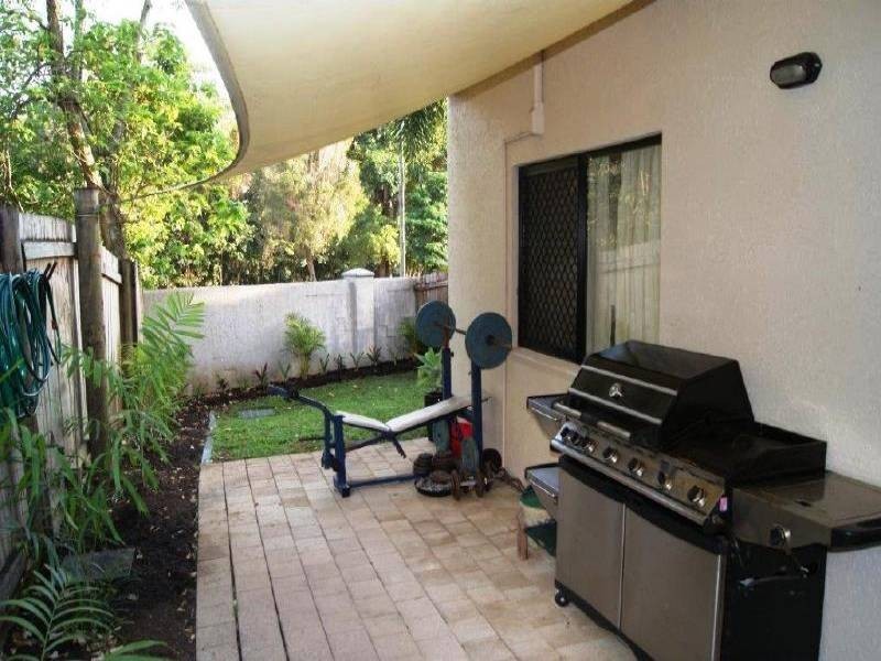 8/63-65 Kamerunga Rd, Stratford QLD 4870