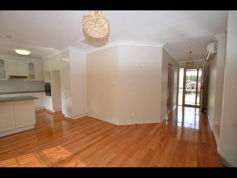 3/8 Hilltop Crescent, Port Macquarie NSW 2444