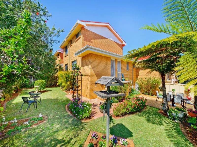 2/14 Oxley Crescent, Port Macquarie NSW 2444