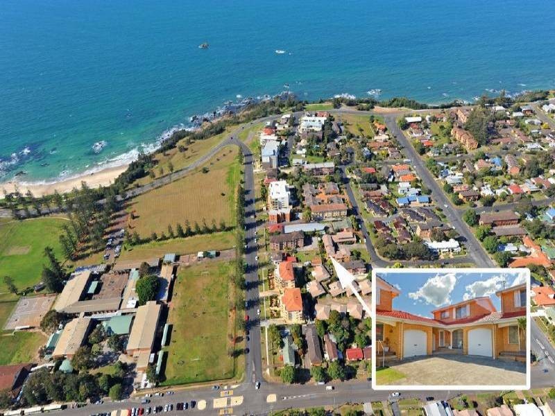 2/14 Oxley Crescent, Port Macquarie NSW 2444