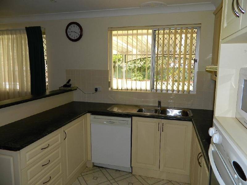 8 Wyandra Crescent, Port Macquarie NSW 2444