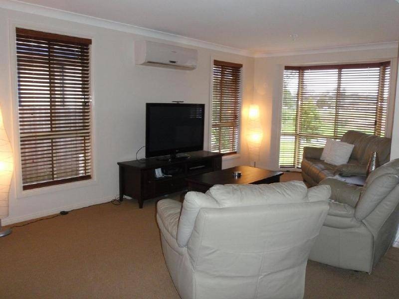 16 Carriage Way, Port Macquarie NSW 2444