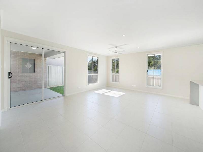 2/42 Kyla Crescent, Port Macquarie NSW 2444