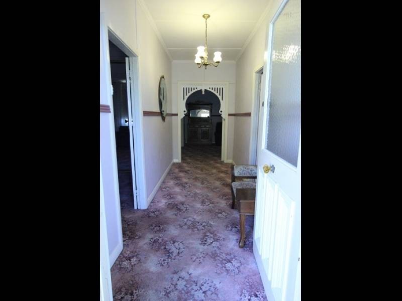 37 Charles Street, Abermain NSW 2326