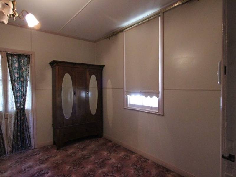 37 Charles Street, Abermain NSW 2326