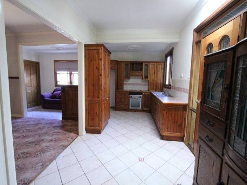 37 Charles Street, Abermain NSW 2326