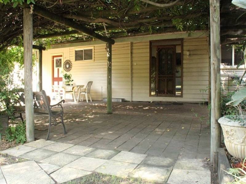 37 Charles Street, Abermain NSW 2326