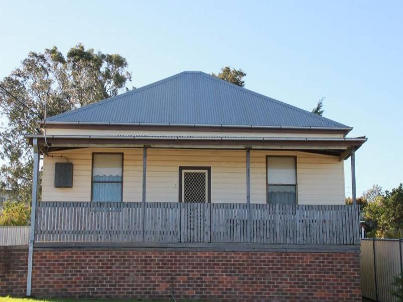 9 Hay Street, Abermain NSW 2326