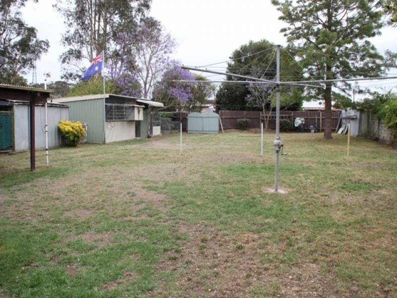 Pelaw Main NSW 2327