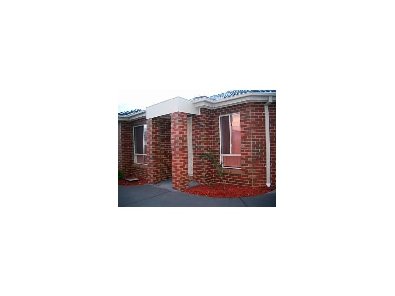 2/44 Waratah Ave, Tullamarine VIC 3043