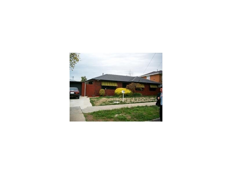 5 Rodwell Place, Gladstone Park VIC 3043