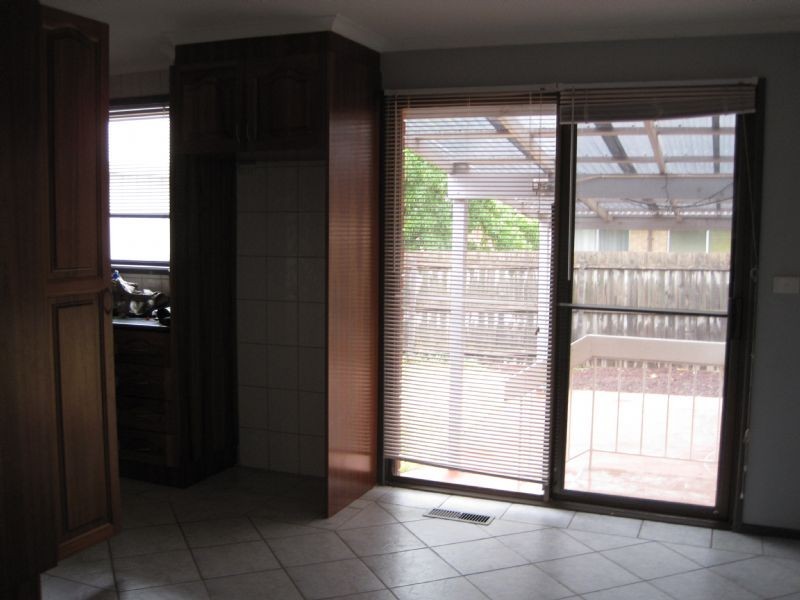 5 Rodwell Place, Gladstone Park VIC 3043