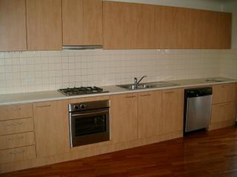 53 Woodstock Drive, Gladstone Park VIC 3043