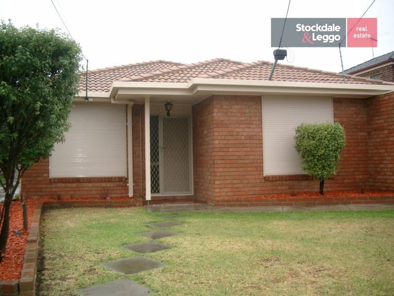 1/98 Lenoak Street, Gladstone Park VIC 3043
