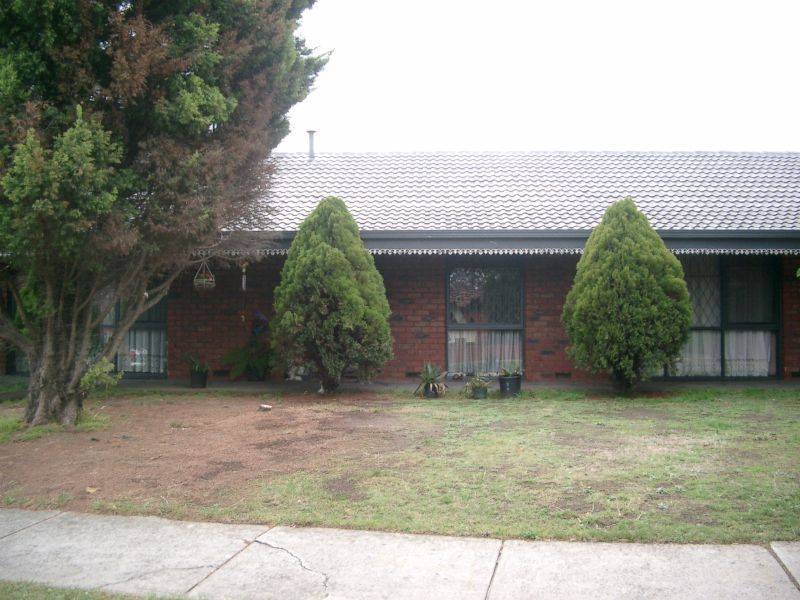 15 Eastgate Road, Craigieburn VIC 3064