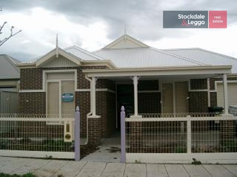 7 Royal Troon Way, Craigieburn VIC 3064
