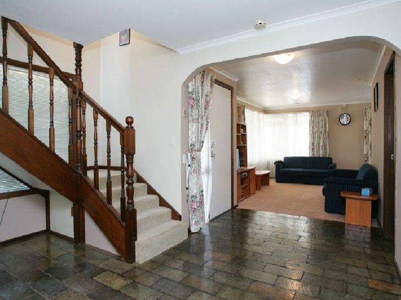 7 Sulby Place, Gladstone Park VIC 3043