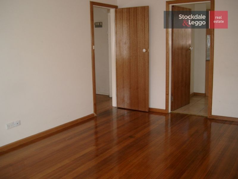 2/21 Broadmeadows Road, Tullamarine VIC 3043