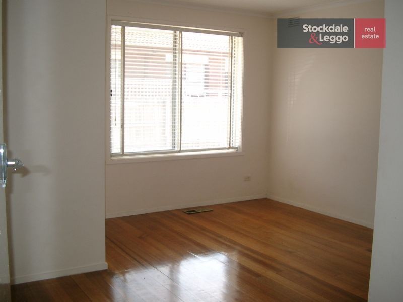 2/21 Broadmeadows Road, Tullamarine VIC 3043